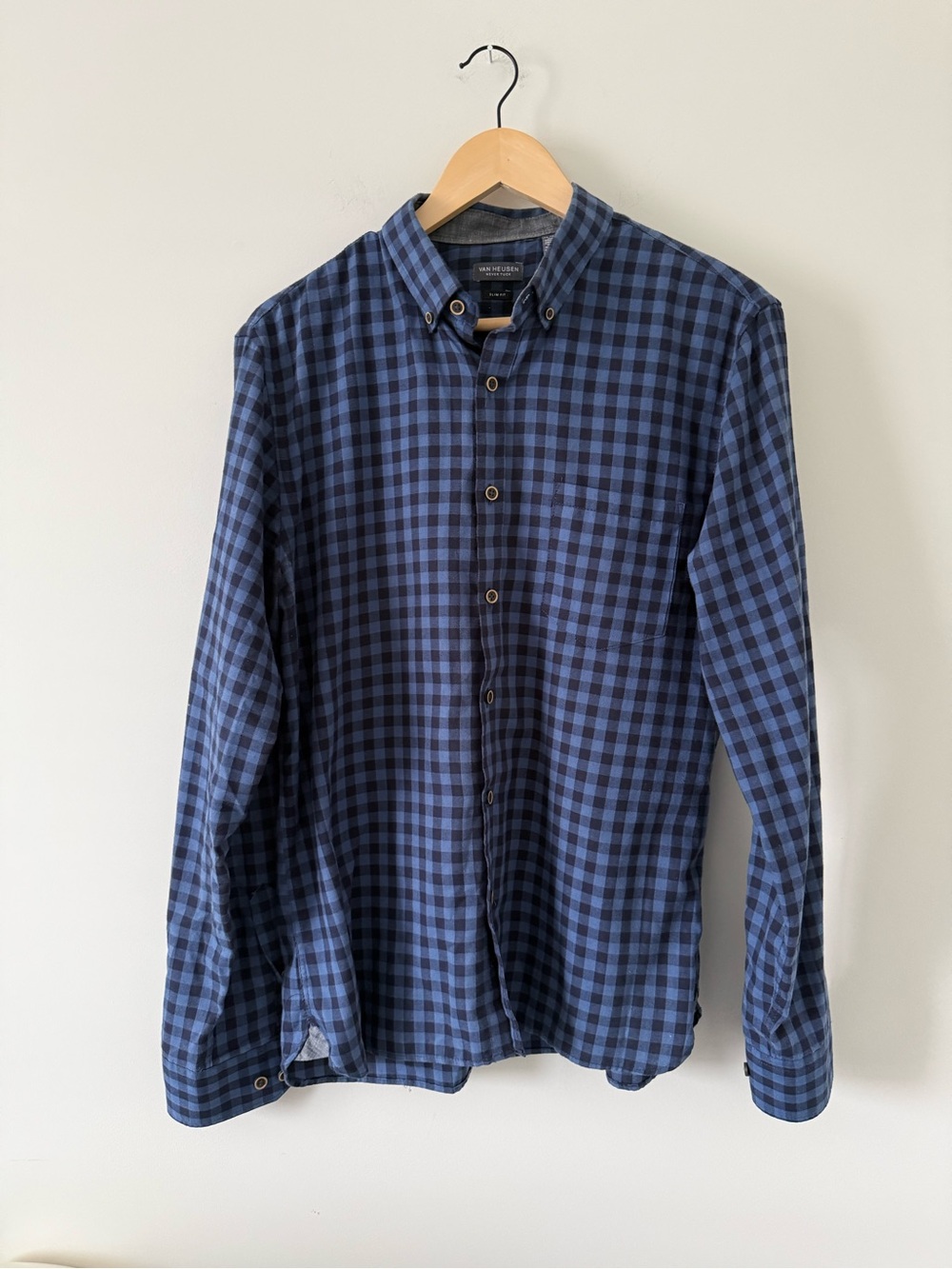 Van Heusen Men’s Navy and Blue Checked Button-Down Shirt (size medium)
